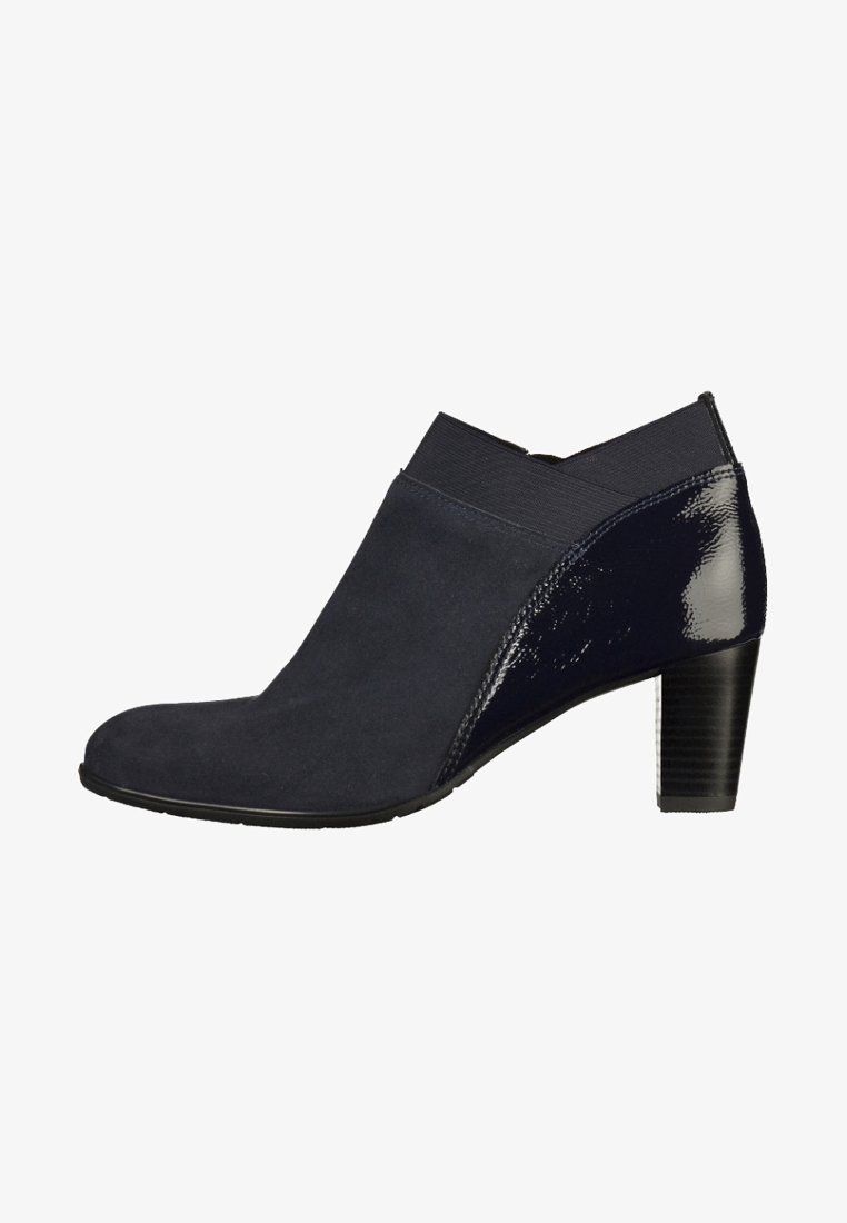 ara Ankle boot