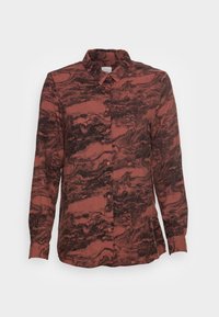 Camicia a maniche lunghe in tonalità ruggine con motivo a marmo nero. Presenta una chiusura con bottoni e colletto; texture liscia.