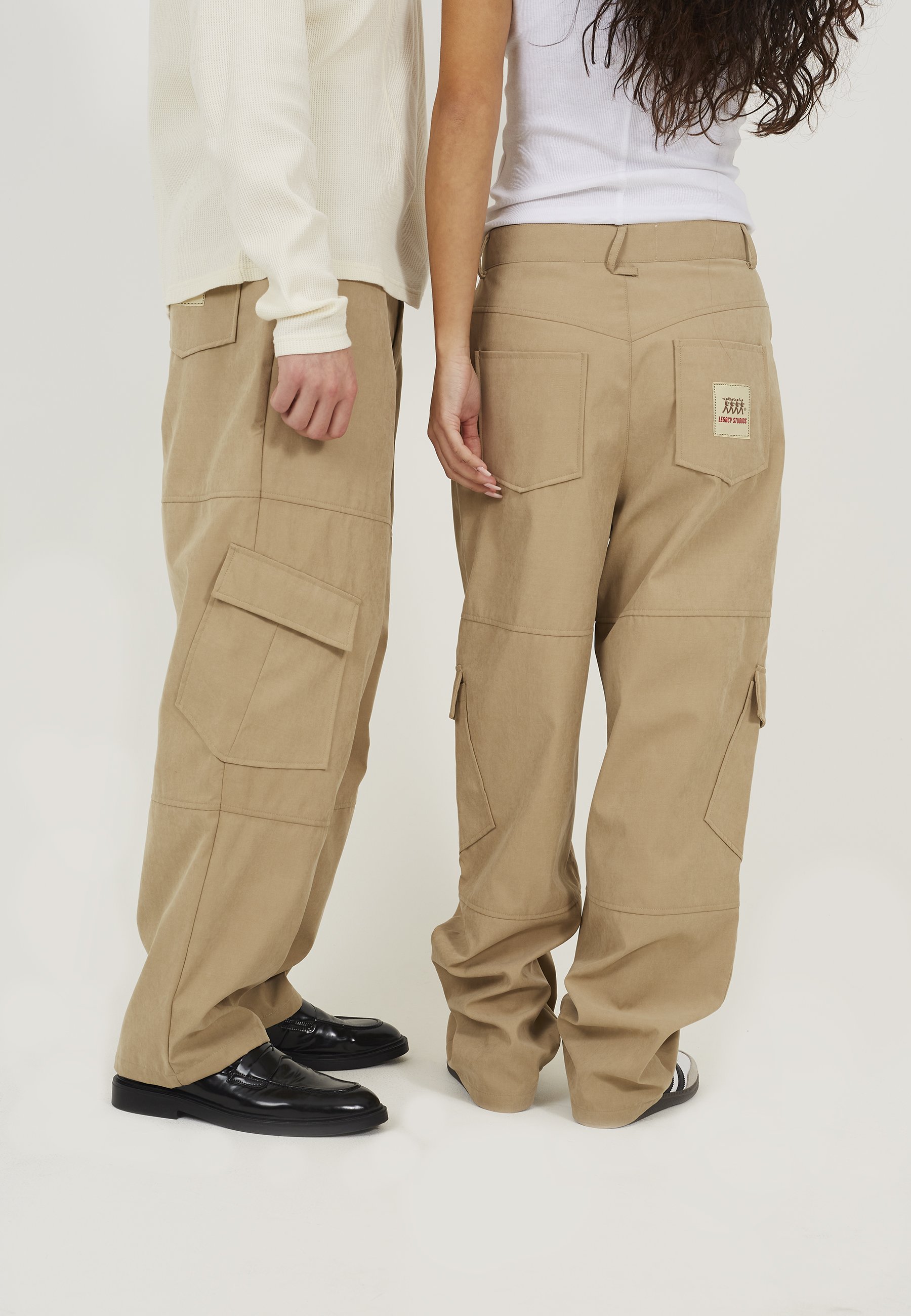 UNISEX - Cargo trousers - stone - Product Details