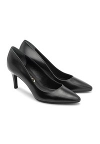 Czarne skórzane czółenka na wysokim obcasie z ostrym noskiem, minimalistyczny design i mały, solidny obcas. Gładka tekstura bez widocznych wzorów.