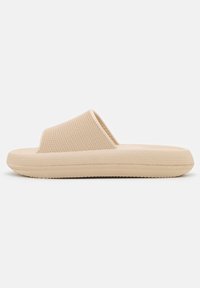 Unselected, beige