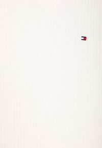 Tommy Hilfiger BABY ESSENTIAL REGULAR UNISEX - Felpa - ancient white