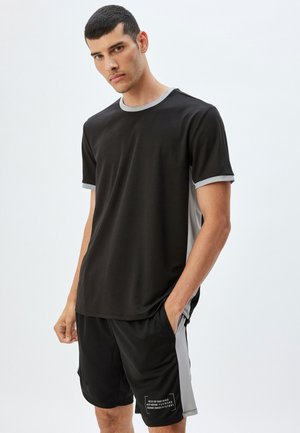 Koton - T-shirt z nadrukiem