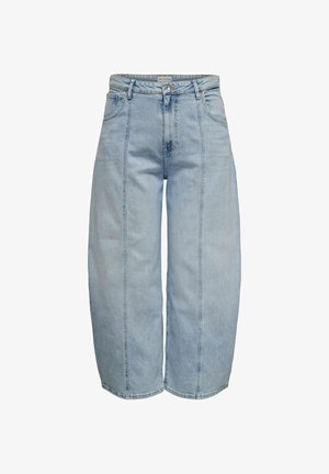 Jean en denim bleu clair à taille haute et jambes larges, avec coutures avant, passants de ceinture, poches avant et fermeture à boutons.