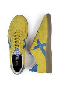 MUNICH Trainers - yellow