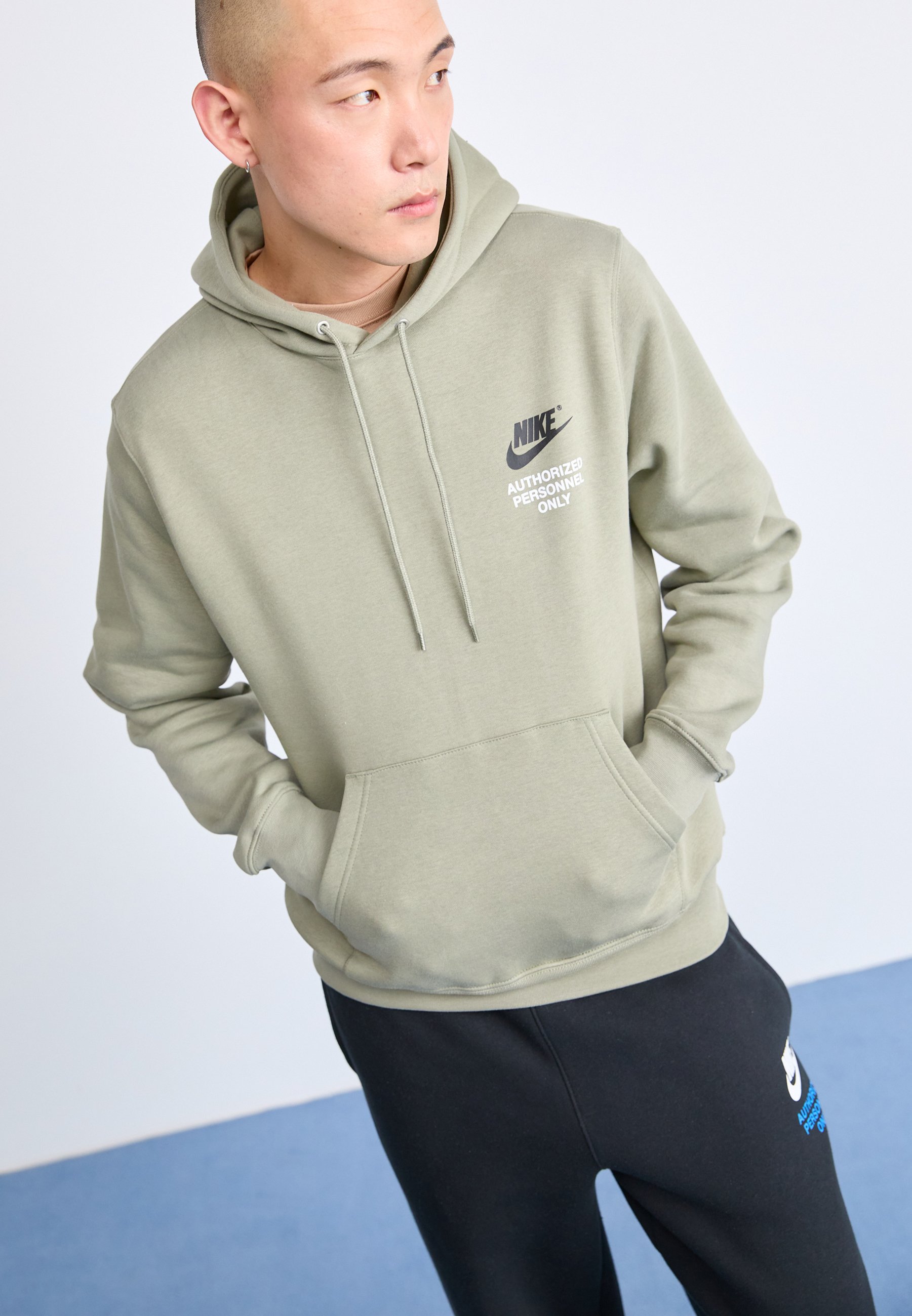 army green hoodie nike