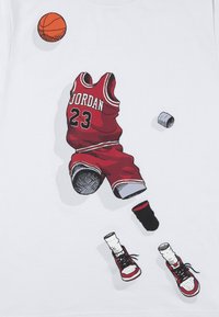 Jordan GHOST MAN TEE - Print T-shirt - white