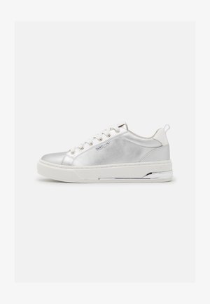 Women's silver Trainers | Zalando UK
