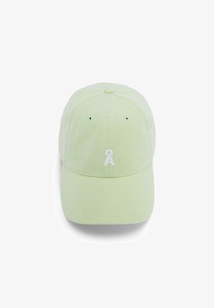 Cappellino da baseball verde chiaro con logo ricamato bianco, sei fori di ventilazione e visiera curva. Realizzato in tessuto testurizzato.