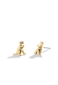 Los pendientes de dinosaurio dorados presentan un diseño tridimensional de T-Rex con un acabado pulido y una pequeña piedra falsa en la cabeza.