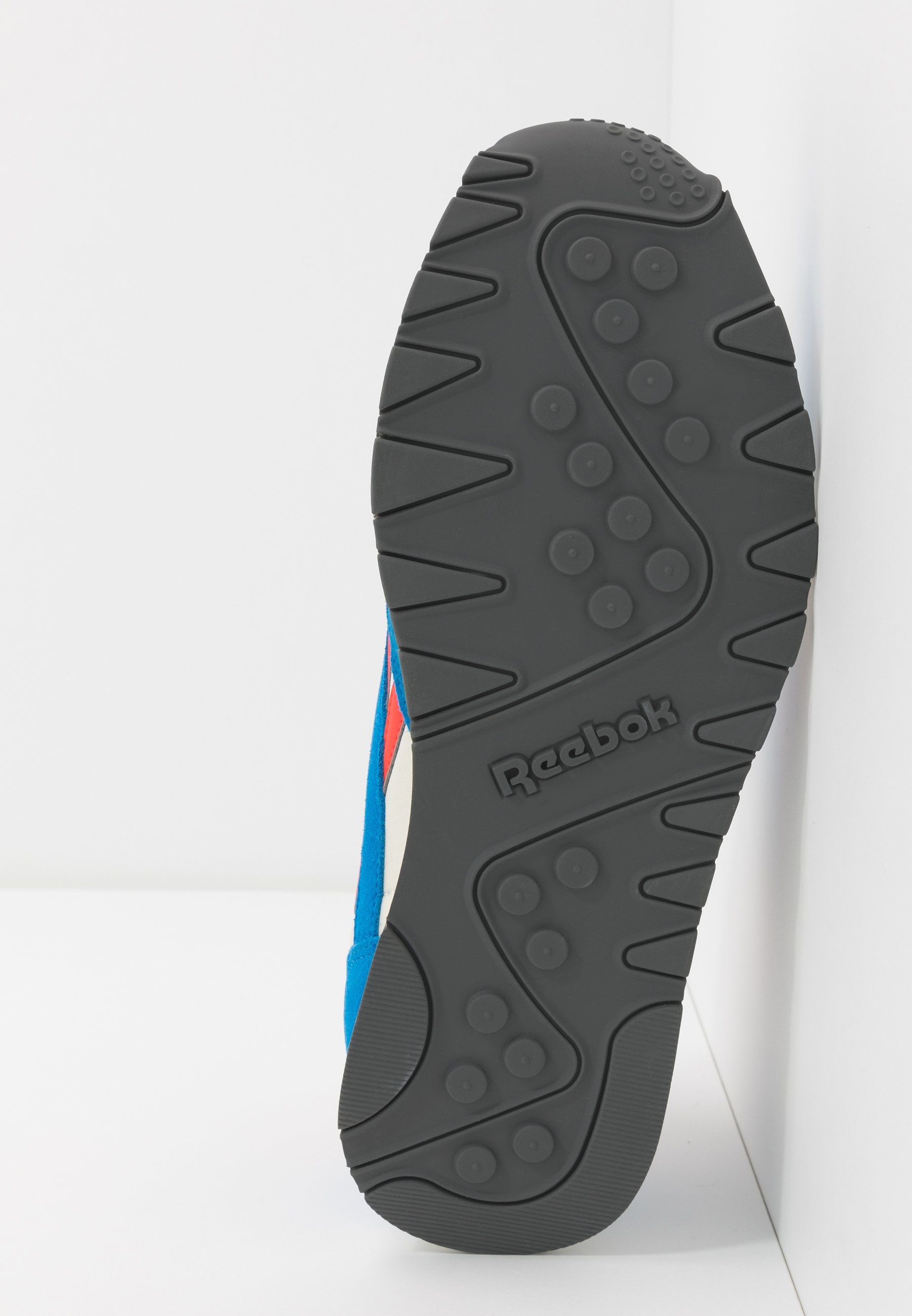 reebok blue trainers
