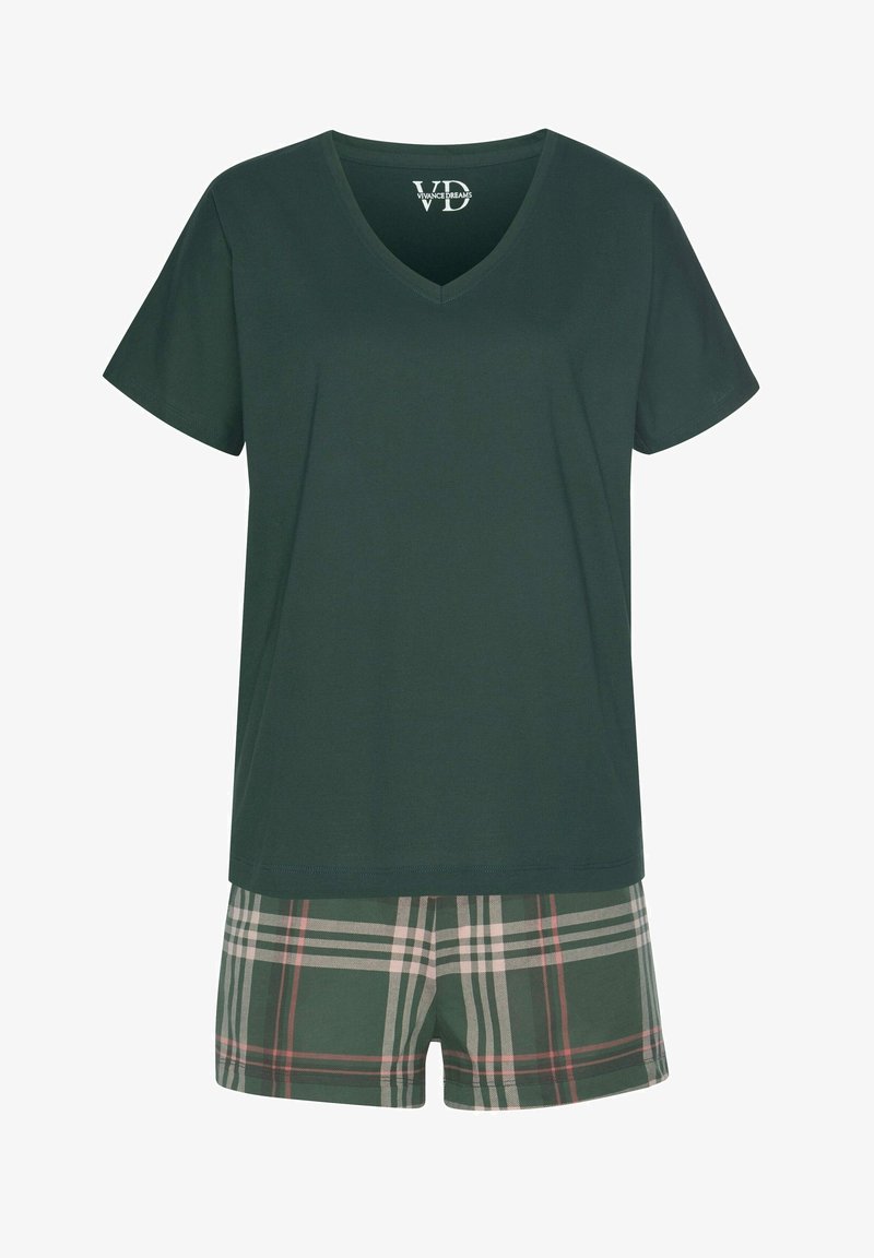 Grünes Baumwoll-V-Ausschnitt-T-Shirt, kombiniert mit karierten Shorts in Grün-, Beige- und Rottönen. Die Shorts haben eine lockere Passform und eine weiche Textur.