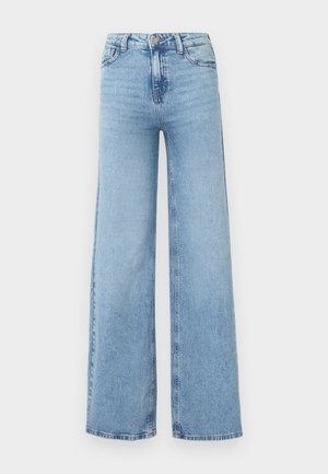 Jeans en denim bleu clair taille haute à jambes larges, avec poches avant et fermeture par bouton.