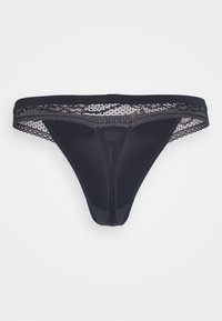 Sorte stringtruse med en glatt stoffoverflate og en delikat blonderkant langs livet, som viser intrikate mønstre.