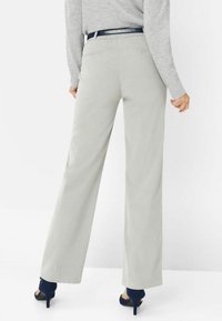 BRAX STYLE PEGGY  - Trousers - frozen grey