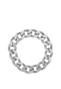 Bracciale in argento composto da anelli ovali lisci e interconnessi. La superficie presenta una finitura lucida con sottili dettagli testurizzati.