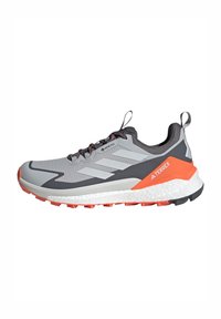 FREE LOW GTX - Klatresko - grey two grey one grey five