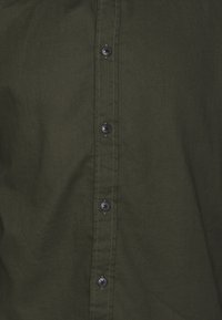 Jack & Jones JJEGINGHAM SHIRT - Camicia - olive