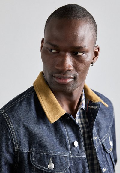 Paul Smith STORM RIDER JACKET - Veste en jean - rinse wash