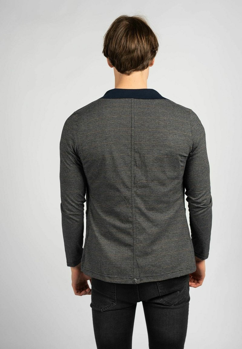 Herren Strickjacken | Xagon Man SLIM FIT Strickjacke dunkelblau - RP76563 Herren Strickjacken | Xagon Man SLIM FIT Strickjacke dunkelblau - RP76563