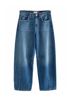 Jeans din denim albastru cu croială largă, talie medie, cinci buzunare, cusături vizibile și fante în față la tiv. Textură uzată.