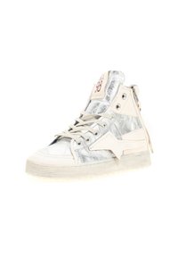 Vysoké tenisky v striebornej a krémovej koži, s textúrovaným povrchom, koženými detailmi, bočným dizajnom hviezdy a zipsom na päte.
