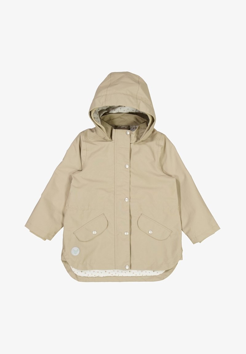 Imperméable à capuche beige pour enfants avec boutons-pression, deux poches à rabat à l'avant, et une doublure intérieure à motifs visible au niveau de l'ourlet et de la capuche.