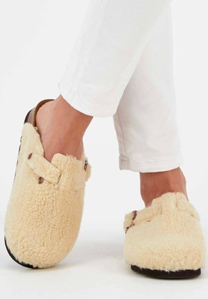 FAE NEW - Mules - beige