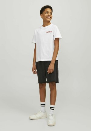 White Print Detailed O Collar Standard Fit Boys T-Shirt - 11145 main image 0
