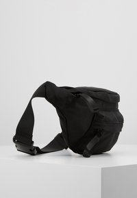 Thumbnail Image 5