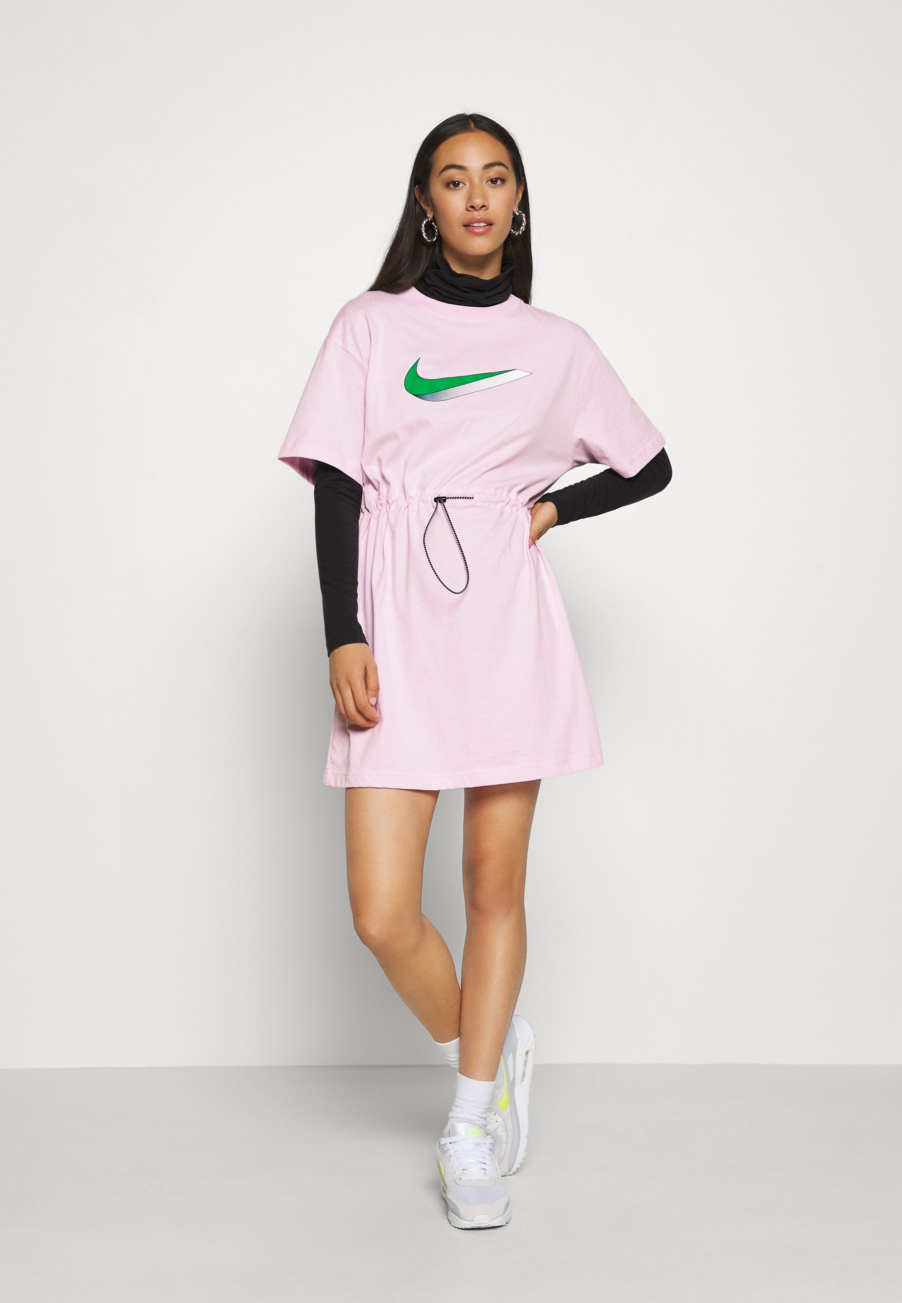 vestito nike