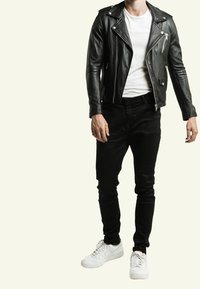 Serge Pariente Lederjacke - black