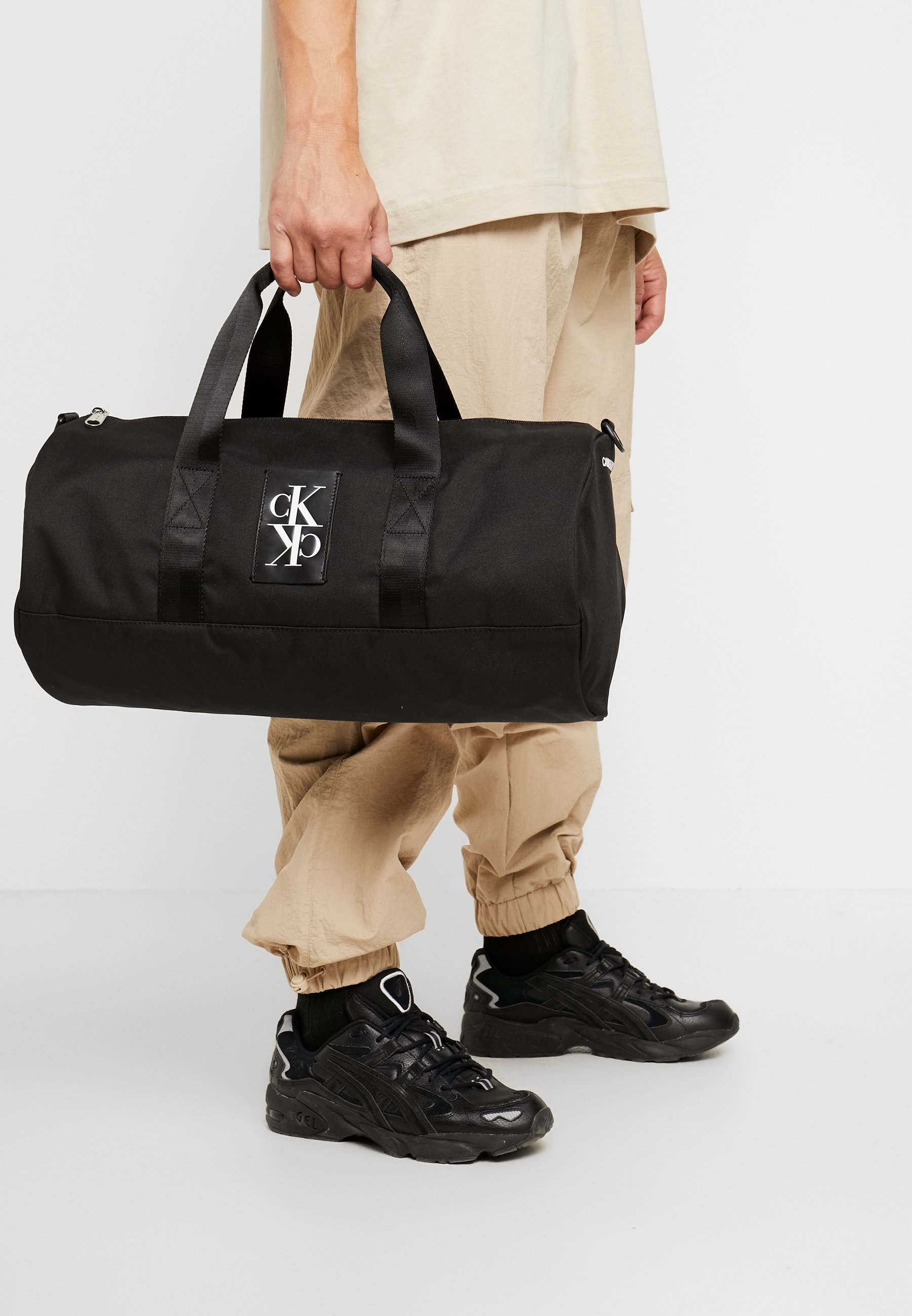 sporttasche calvin klein