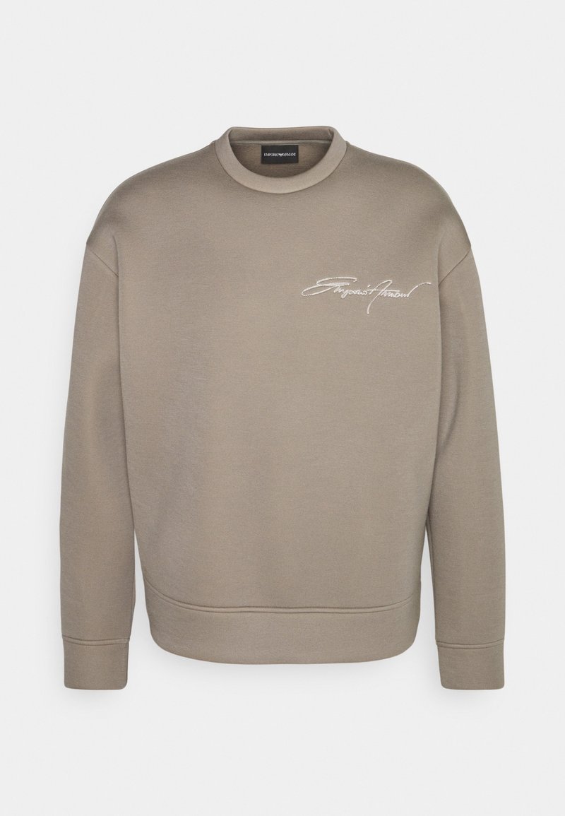 Sweat-shirt taupe à manches longues avec col rond et logo cursif blanc sur la poitrine gauche, posé à plat sur un fond blanc.