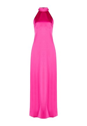 Abito senza maniche in satin rosa acceso con collo alto a halter e silhouette dritta fino a terra.