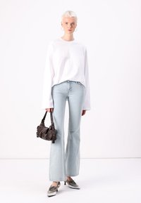 Weekday DANYA BOXY - Topper langermet - white light