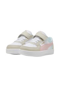 Sneaker bianca con accenti beige chiaro, rosa e blu. Realizzata in materiali sintetici, presenta una fascia in Velcro e una punta perforata per la ventilazione.
