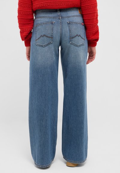 Pantalon Femme MUSTANG Lena - Coupe Loose Wide Leg Style Décontracté