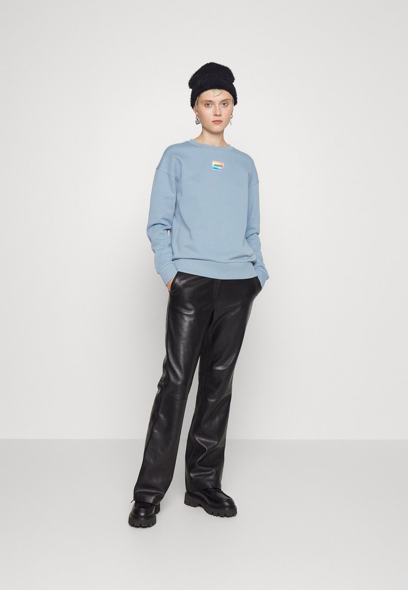 Damen Kleider | HUGO NAKIRA Sweatshirt light/pastel blue/hellblau - DU67818 Damen Kleider | HUGO NAKIRA Sweatshirt light/pastel blue/hellblau - DU67818