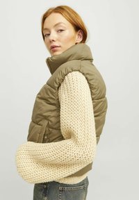 JJXX JXSOLVEJ PUFFER VEST - Smanicato - kelp