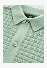 Valitud, mineral green