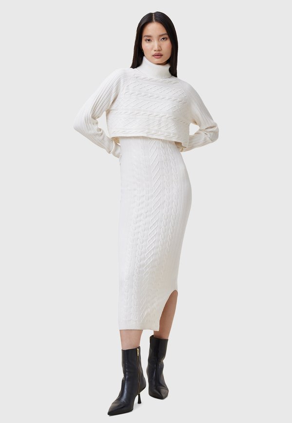 MURIEL  - Strickkleid