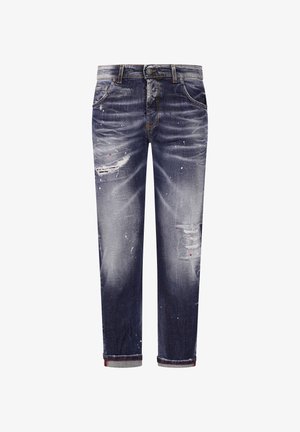 Donkerblauwe vervaagde spijkerbroek met versleten details, verfspatten en opgerolde pijpen.