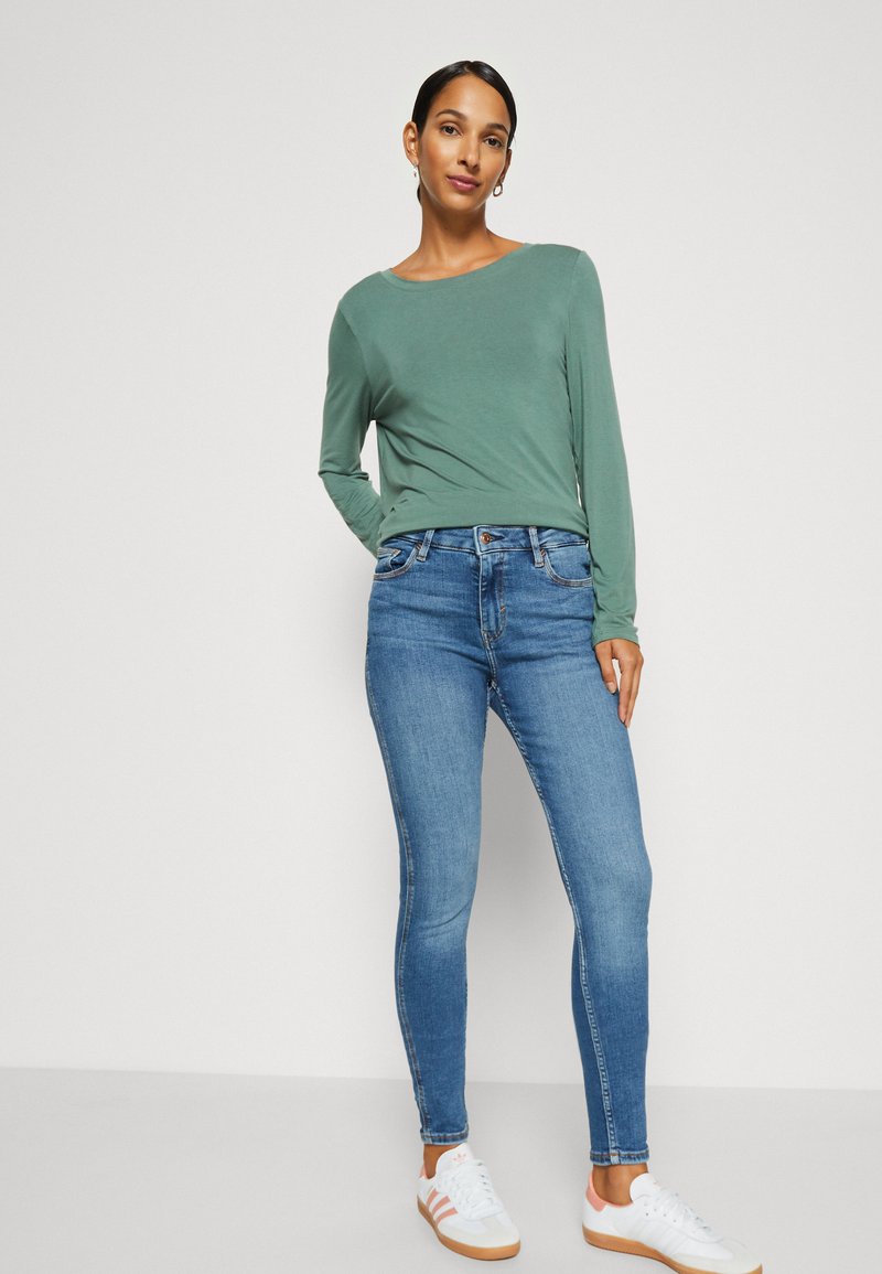 Edc by Esprit Produkte für Damen bei