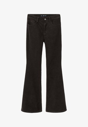 Czarne rozkloszowane dżinsy wykonane z denimu. Posiadają pięć kieszeni, zamek błyskawiczny i srebrny metalowy guzik. Gładka faktura, minimalne przeszycia.