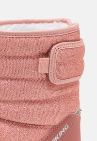 Viking EQUIP PULL ON WARM WP - Zimné čižmy - pink