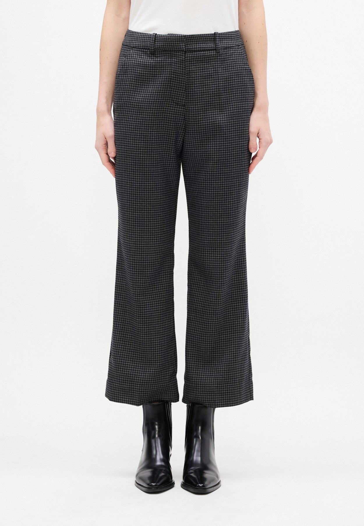 CHECKED CROPPED FLARE SLACK