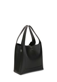 Fekete bőr tote táska sima felülettel, szögletes dizájnnal és két állítható füllel. Oldalzsebében ezüst hardware részlet található.