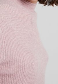 mint&berry Neule - light pink