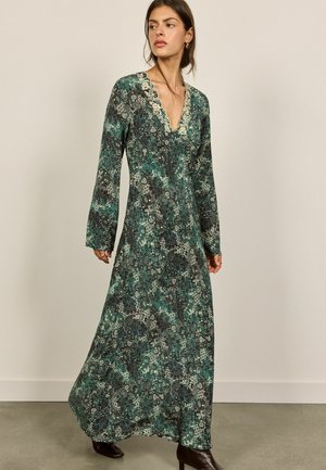 BHOEM, REGULAR FIT - BURGUNDY RED JACQUARD EMBROIDERED MIDI DRESS  . - Maxi dress - green